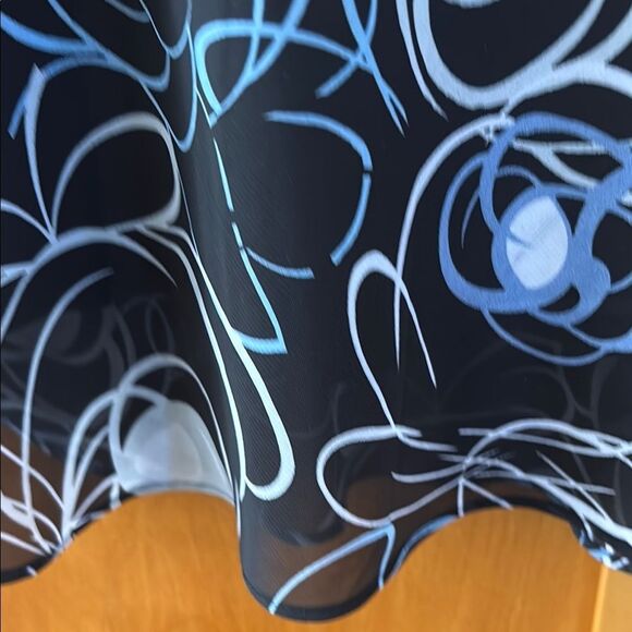 Asymmetrical Blue and Black Ruffled Short Sleeve Blouse - Picture 4 of 9